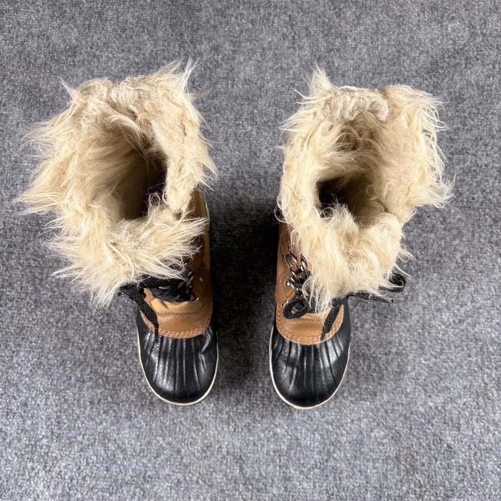 Sorel Tofino II Snow Boots Girls Youth 2 Tan Black Faux Fur Waterproof NY2419